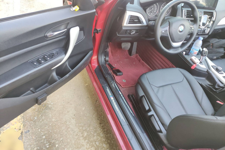 宝马2系(进口) 2015款 218i 敞篷轿跑车中控内饰7003