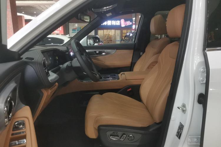 广汽传祺 传祺ES9 2024款 PHEV 143km Max中控内饰19