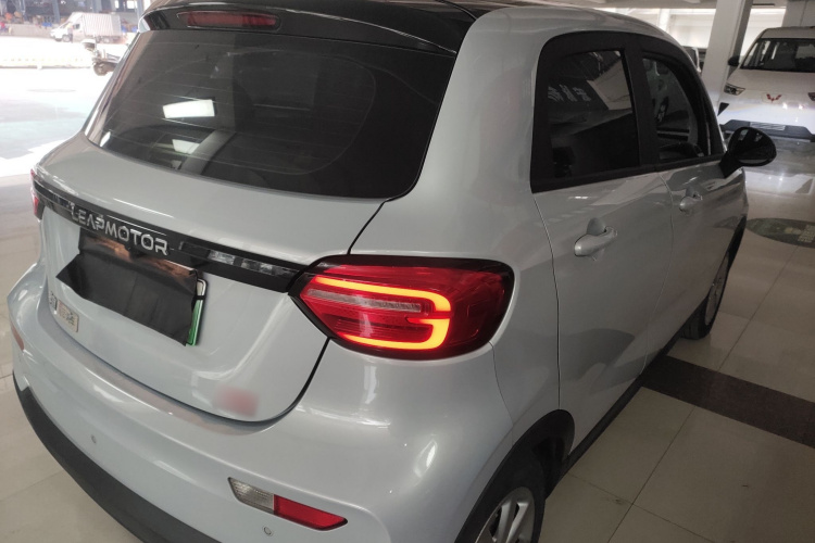 零跑汽车 零跑T03 2022款 星钻版车身外观6005