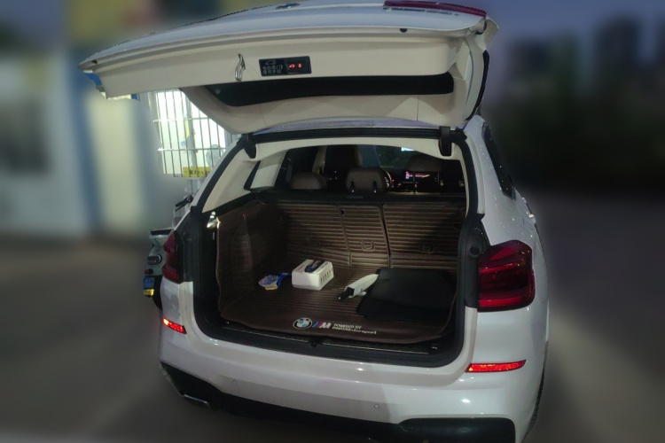 宝马X3 2020款  xDrive28i M运动套装局部细节23