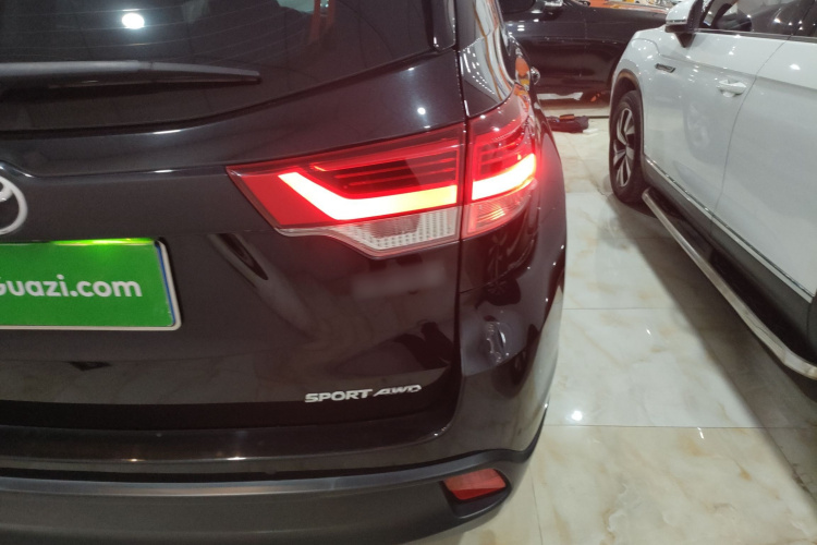 丰田 汉兰达 2021款 2.0T 四驱豪华版 7座车身外观6006