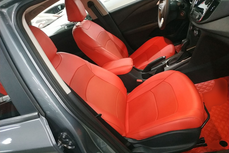 雪佛兰 科鲁泽 2019款 Redline 320T 双离合欢快版 国VI局部细节41