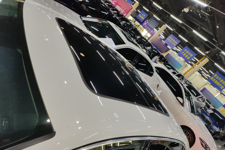 奥迪A4L 2017款 Plus 40 TFSI 时尚型局部细节57