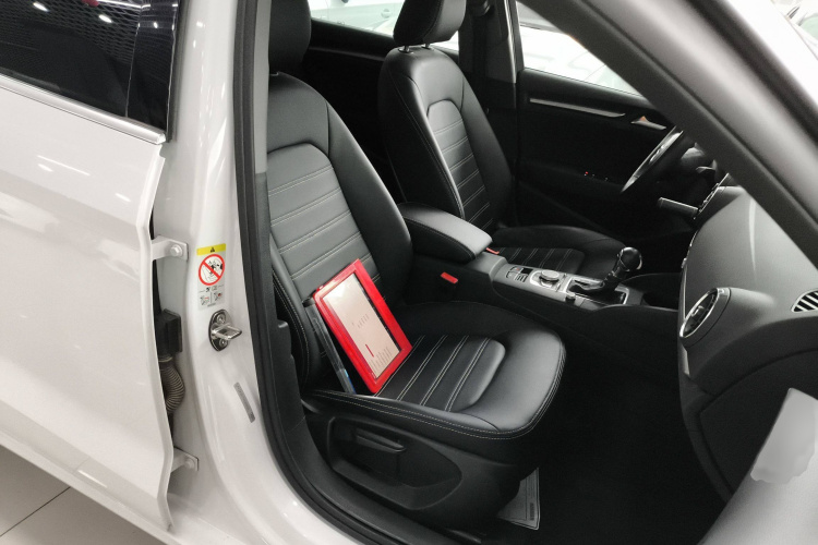 奥迪A3 2019款 Limousine 35 TFSI 进取型 国V局部细节41
