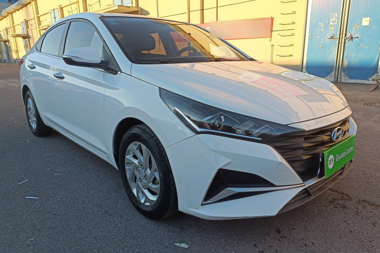 现代 悦纳 2020款 1.4L 手动GLS炫酷版车身外观6002