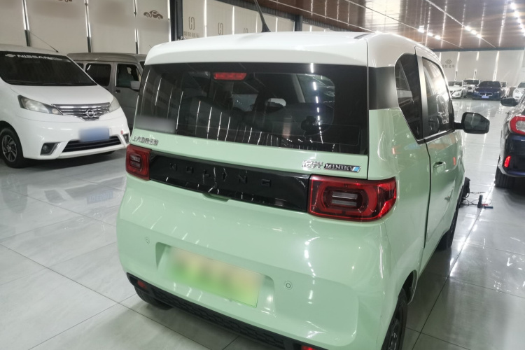 五菱汽车 宏光MINIEV 2021款 马卡龙臻享款 磷酸铁锂车身外观7