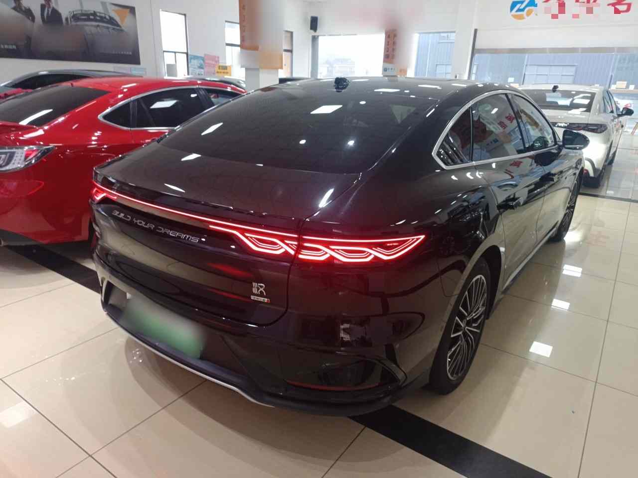 比亚迪 汉 2025款 DM-i 125KM激光雷达智驾型(4)