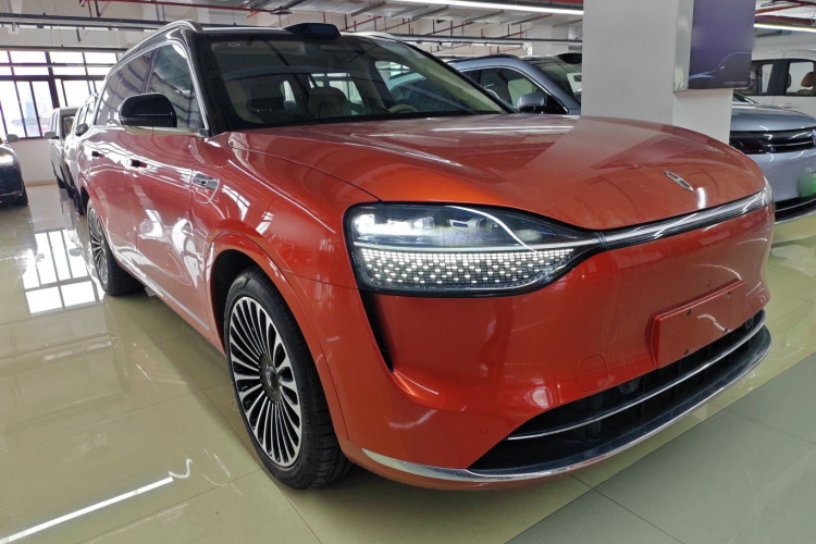 鸿蒙智行 问界M9 2024款 增程 Ultra版 52kWh 5座版车身外观3