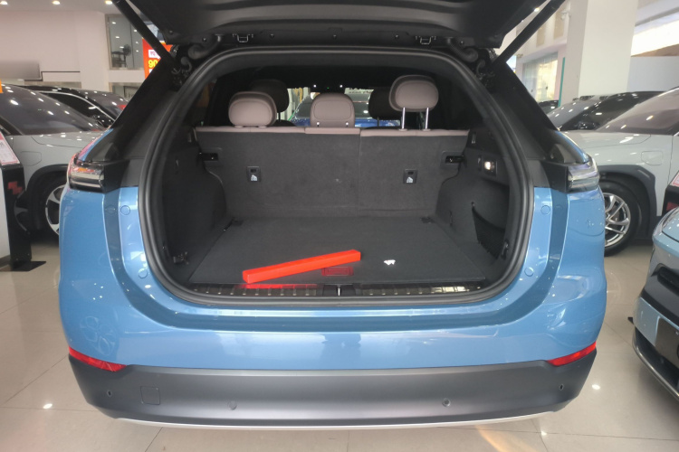 蔚来ES7 2022款 75kWh机舱底盘23