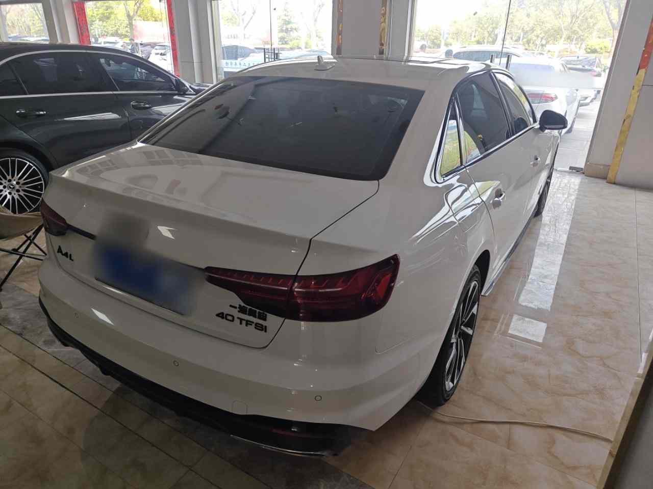奥迪A4L 2023款 40 TFSI 豪华动感型(4)
