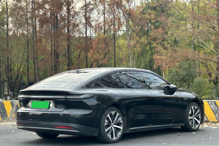 蔚来ET7 2022款 100kWh 首发版车身外观6006