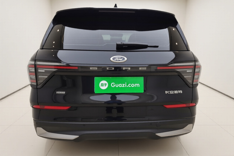 福特 2023款 锐界L 2.0T EcoBoost E混动两驱七座豪华型车身外观6