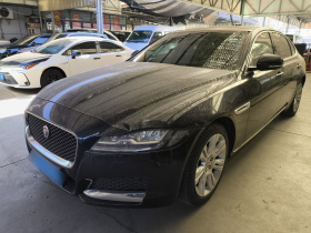 捷豹XFL 2018款 XFL 2.0T 250PS 豪华版