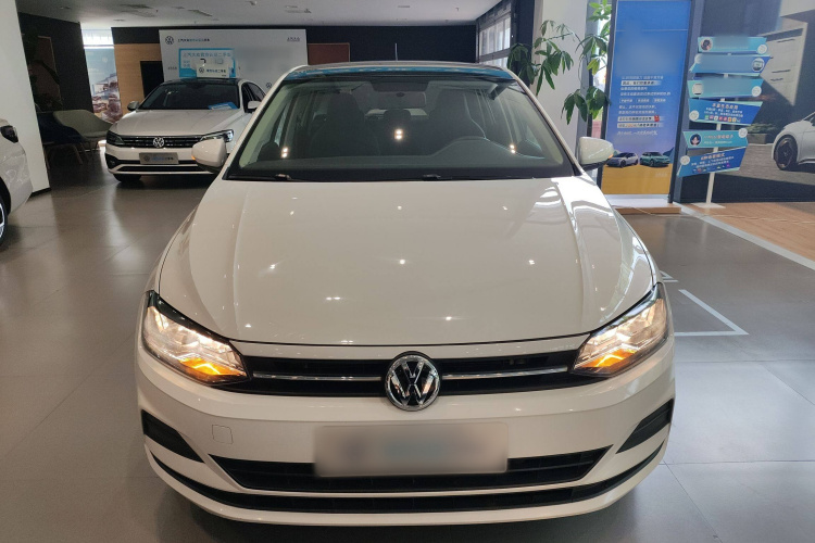 大众 Polo 2019款 Plus 1.5L 自动全景乐享版车身外观2