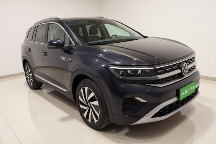 大众 揽境 2022款 380TSI 四驱豪华佳境版Pro 6座车身外观3