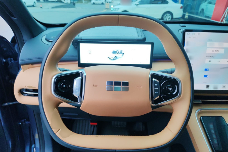 吉利银河 银河星舰7 EM-i 2025款 120km 领航版中控内饰13