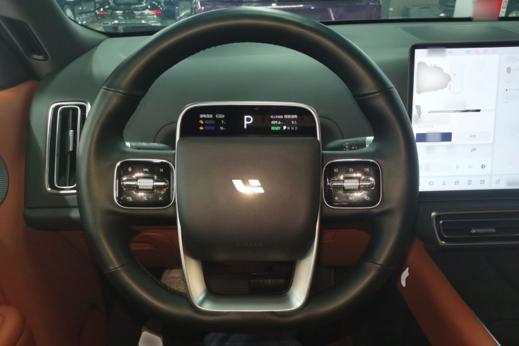 理想汽车 理想L9 2022款 Max局部细节13
