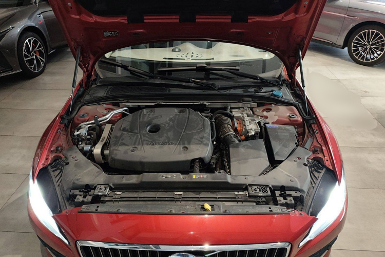 沃尔沃S60新能源 2021款 T8 E驱混动 四驱智逸豪华版局部细节24