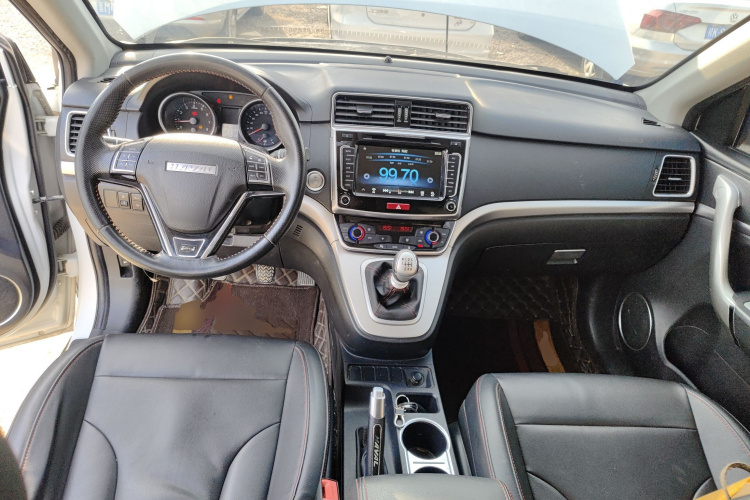 哈弗M6 2018款 1.5T 手动两驱精英型中控内饰12