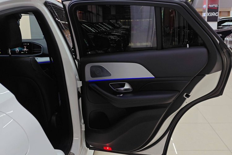 奔驰GLE轿跑 2020款 GLE 350 4MATIC 轿跑SUV 豪华型中控内饰7006