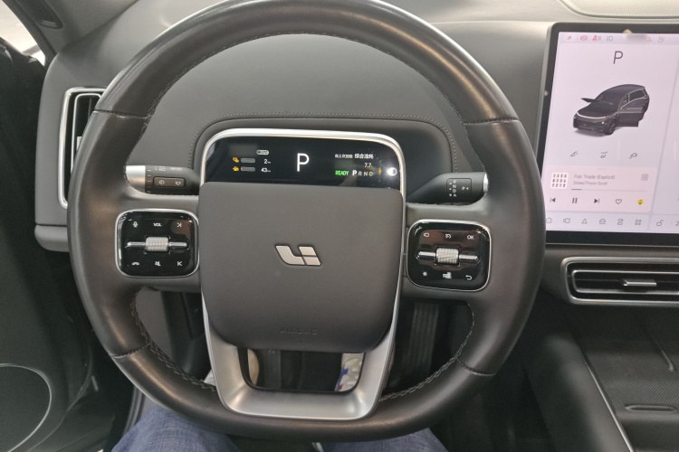 理想汽车 理想L8 2023款 Pro中控内饰13