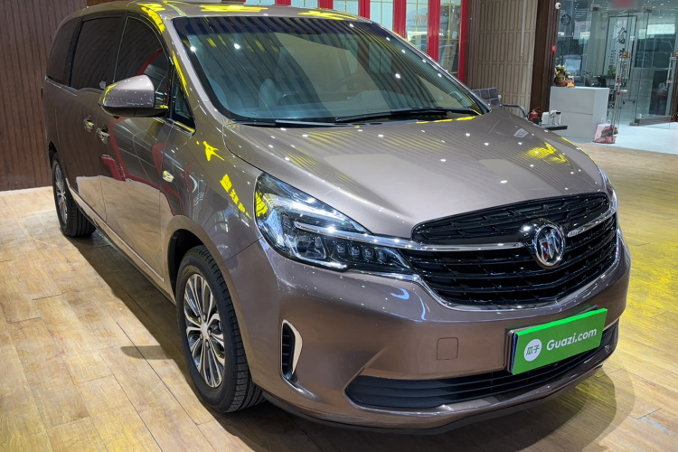 别克GL8 2020款 陆上公务舱 652T 豪华型车身外观6002