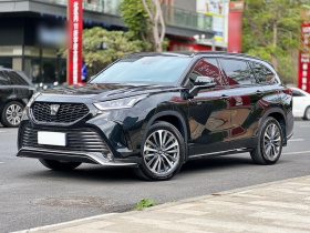 丰田 皇冠陆放 2024款 2.5L HEV四驱豪华版