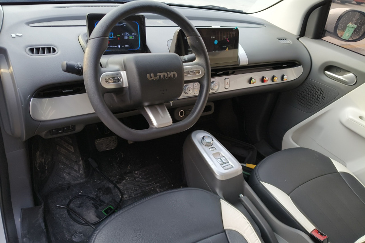 长安启源 长安Lumin 2023款 205km 香沁款中控内饰12