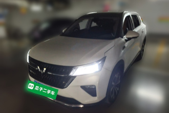 五菱汽车 五菱星辰 2021款 1.5T CVT星曜版