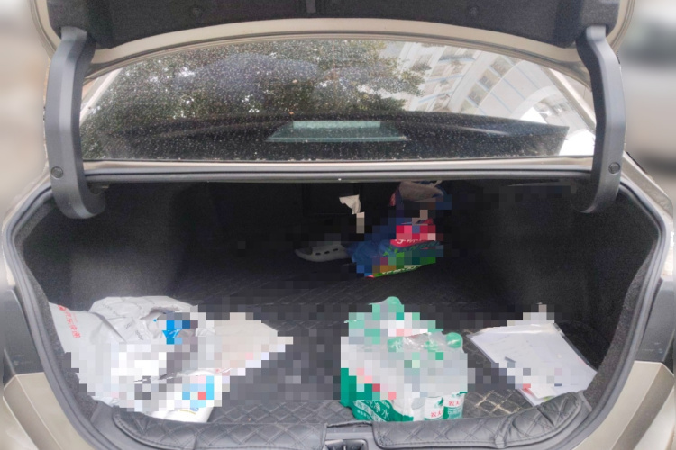 日产 天籁 2022款 2.0L XL-TLS 悦享版中控内饰23