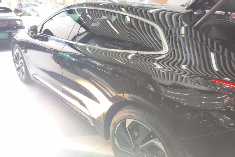 极氪001 2023款 WE版 100kWh车身外观6003