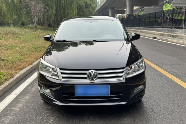 大众 桑塔纳 2015款 1.6L 自动舒适版车身外观6001