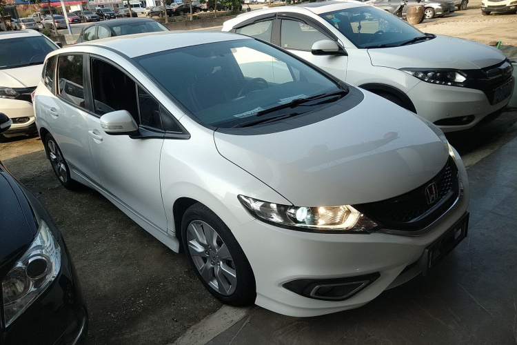 本田 杰德 2013款 1.8L 自动舒适版 5座车身外观3