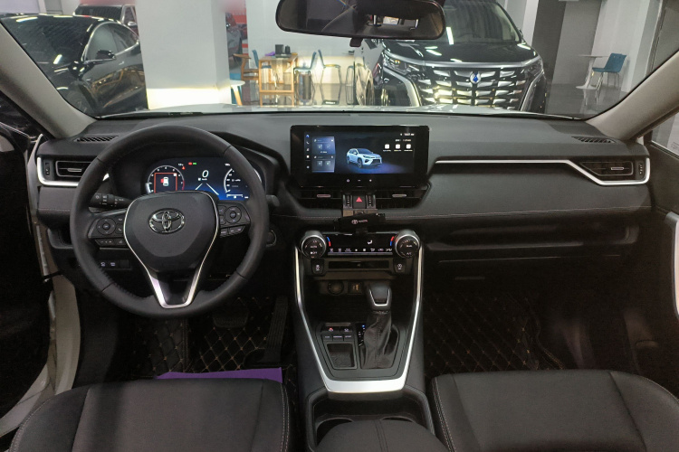 丰田 威兰达 2023款 2.0L CVT两驱豪华PLUS版中控内饰7002