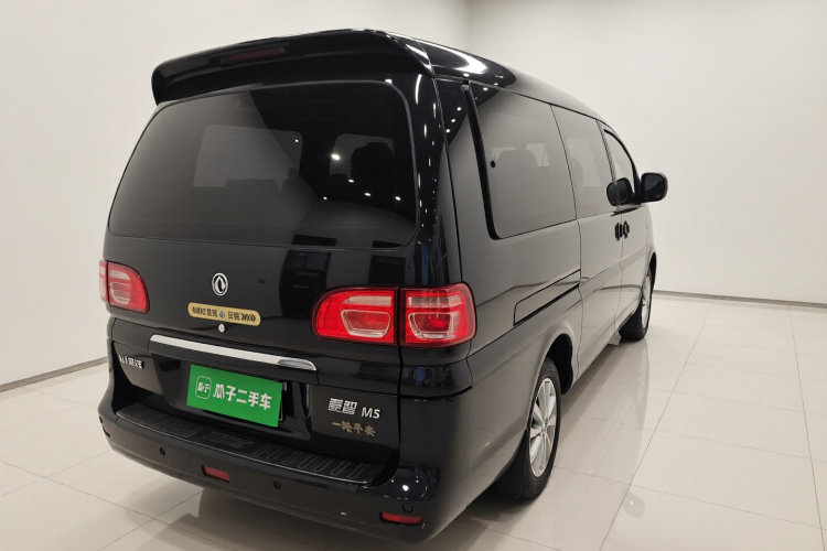 东风风行 菱智 2018款 M5L 1.6L 7座豪华型车身外观7