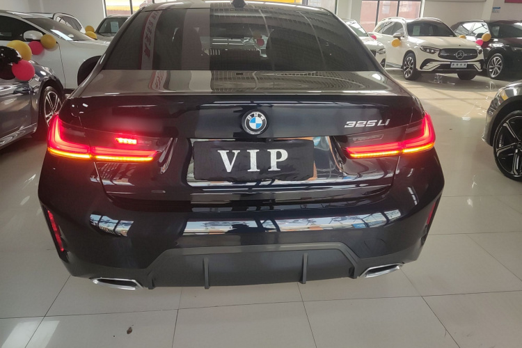 宝马3系 2023款 325Li M运动套装车身外观6