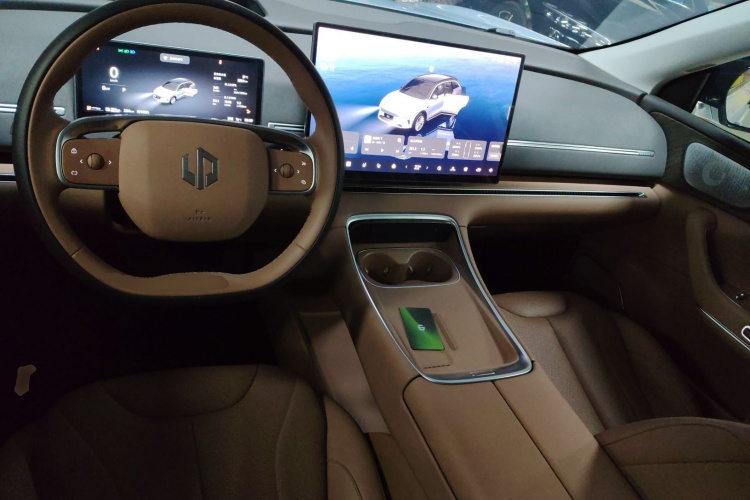 零跑汽车 零跑C11 2026款 增程 300激光雷达智尊版中控内饰12