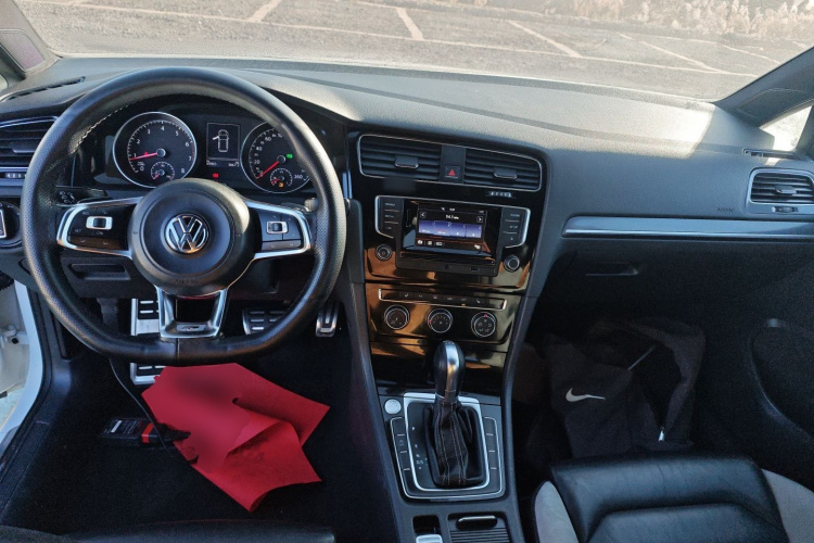 大众 高尔夫 2016款 1.4TSI 自动R-Line中控内饰12