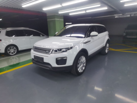 路虎 揽胜极光 2018款 240PS SE 智耀版