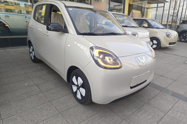 五菱汽车 宏光MINIEV 2025款 四门版 进阶款车身外观3