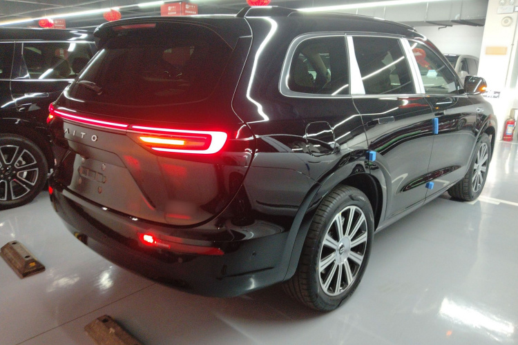 鸿蒙智行 问界M7 2024款 1.5T 智驾后驱Pro版 5座车身外观6005