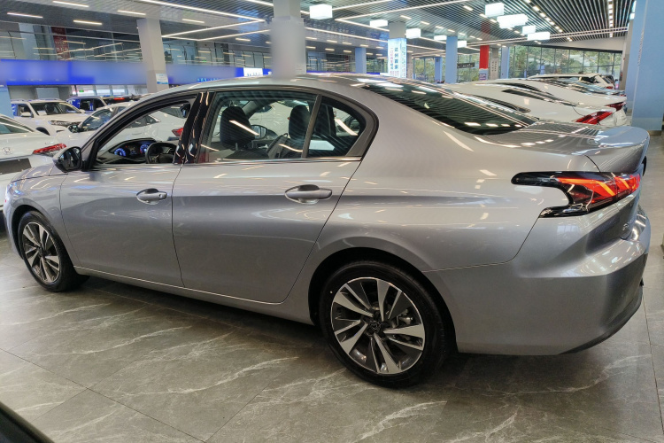 标致408 2024款 360THP 龘龘款 拉图版车身外观6003