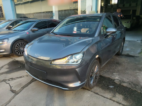 哪吒汽车 哪吒V 2022款 潮 400 Lite