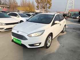 福特 福克斯 2015款 三厢 1.6L 手动舒适型