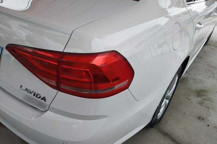 大众 朗逸 2015款 230TSI DSG舒适版车身外观6006