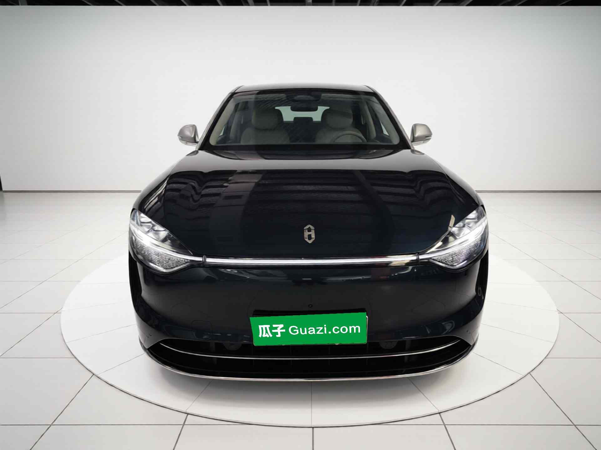 鸿蒙智行 问界M9 2025款 增程 Ultra版 52kWh 6座版 (192线激光雷达）(1)