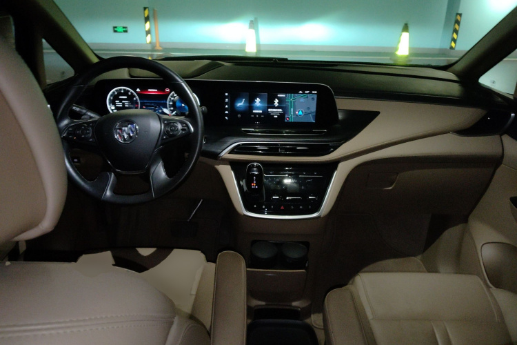 别克GL8 2020款 ES陆尊 653T 尊享型中控内饰12