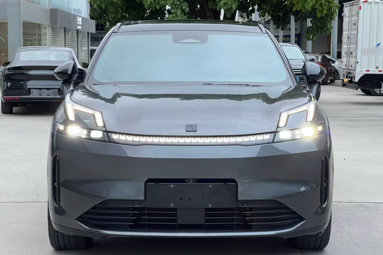 领克08 EM-P 2025款 245km 超长续航Pro车身外观6008