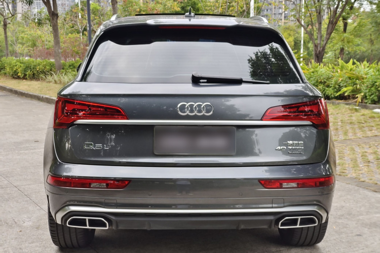 奥迪Q5L 2022款 改款 40T 豪华动感型车身外观6007