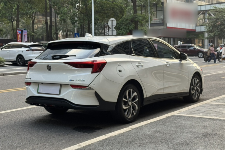 别克 微蓝6 2022款 插电混动 互联智慧型车身外观6008